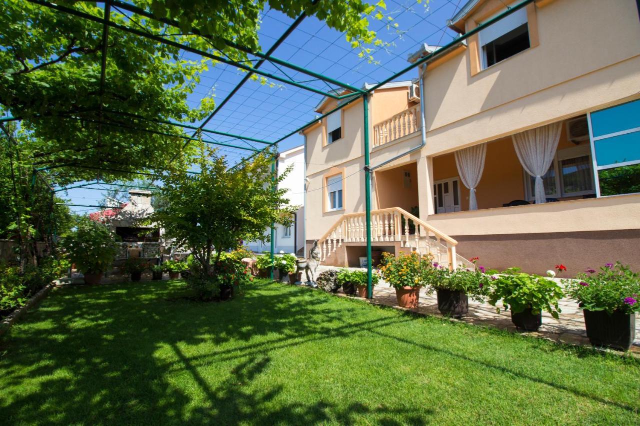 Guest House Blagaj Esterno foto