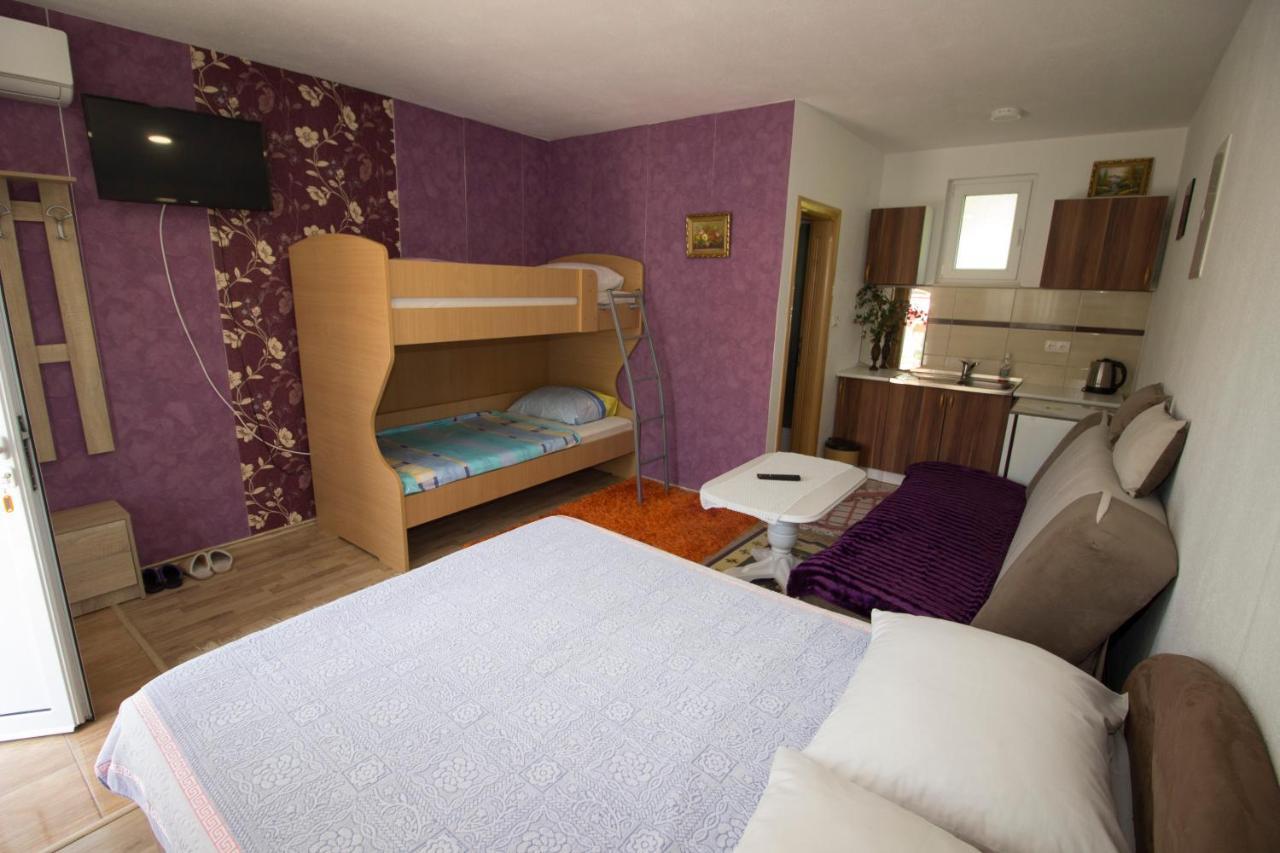 Guest House Blagaj Esterno foto