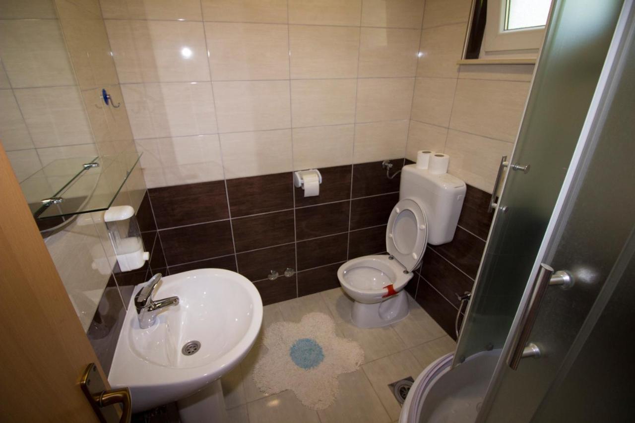 Guest House Blagaj Esterno foto